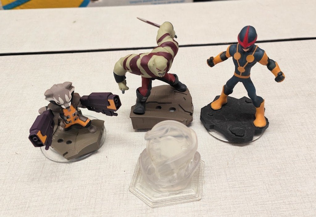 Disney Infinity 2.0: Marvel Super Heroes-figuurset van 4, Games en Spelcomputers, Avontuur en Actie, Gebruikt, 2 spelers, Ophalen of Verzenden