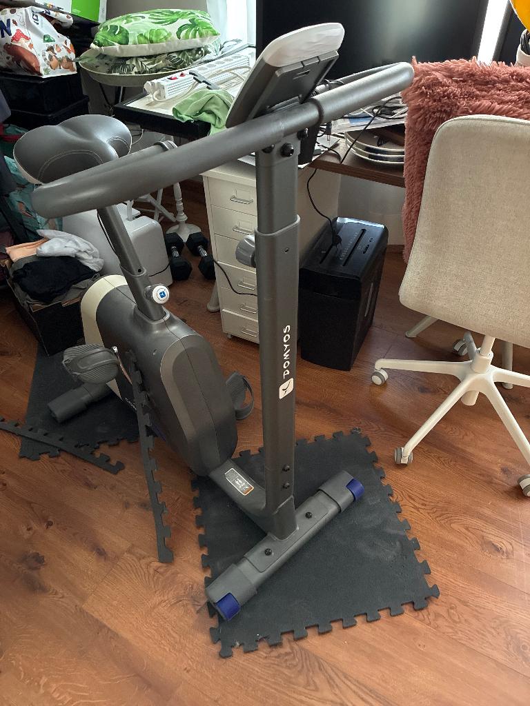 Domyos hometrainer met weerstand, Enlèvement, Comme neuf, Vélo d'appartement