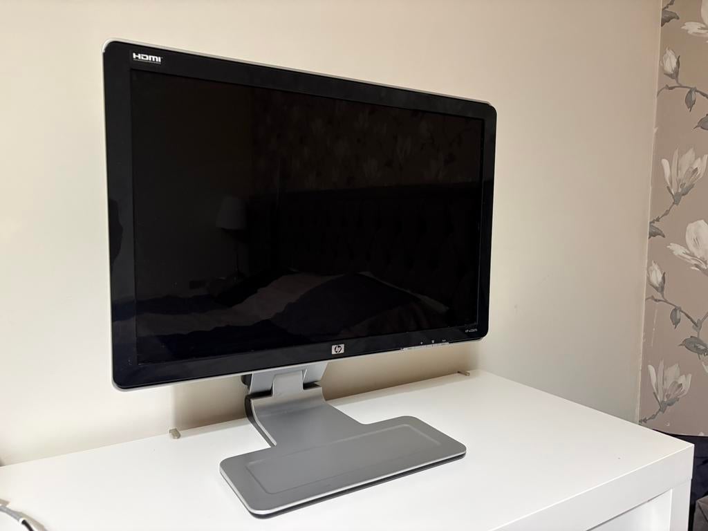 Ecran HP W2207h 22´´, Informatique & Logiciels, Moniteurs, HDMI, Comme neuf, Enlèvement, Réglable en hauteur
