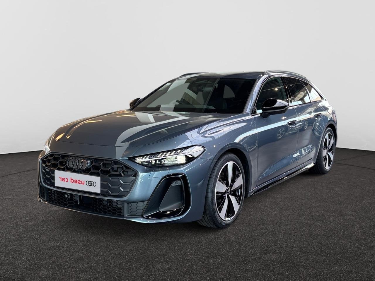 Audi A5 Avant e-hybrid (PHEV) Audi A5 Avant Corporate S e-hy, Auto's, Automaat, https://public.car-pass.be/vhr/c0e97c92-1718-46e3-b929-af323a692375