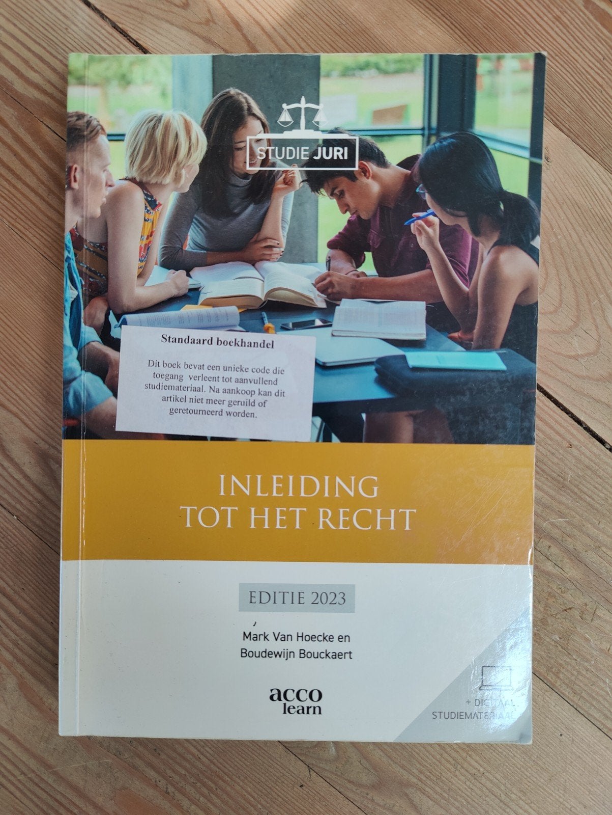 Boudewijn Bouckaert - Inleiding tot het recht, Enlèvement ou Envoi, Boudewijn Bouckaert; Mark Van Hoecke