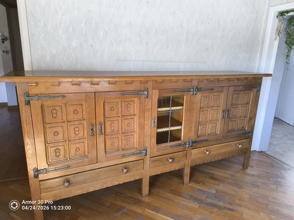 Kast in goede staat., Ophalen