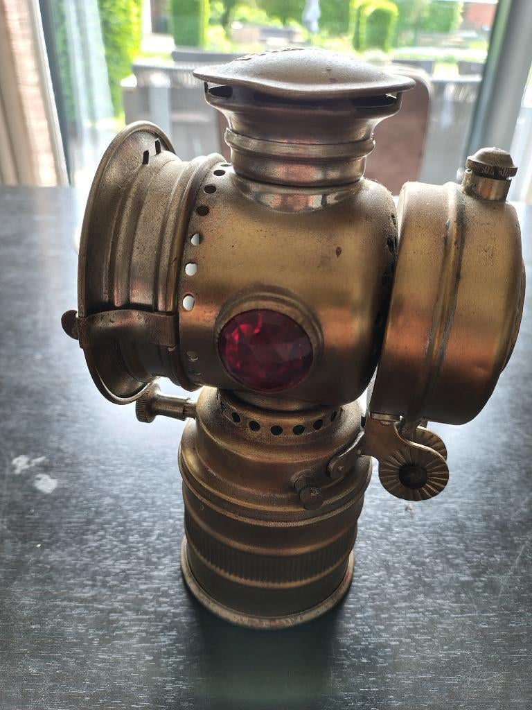 Vitaphare fietslamp, Enlèvement