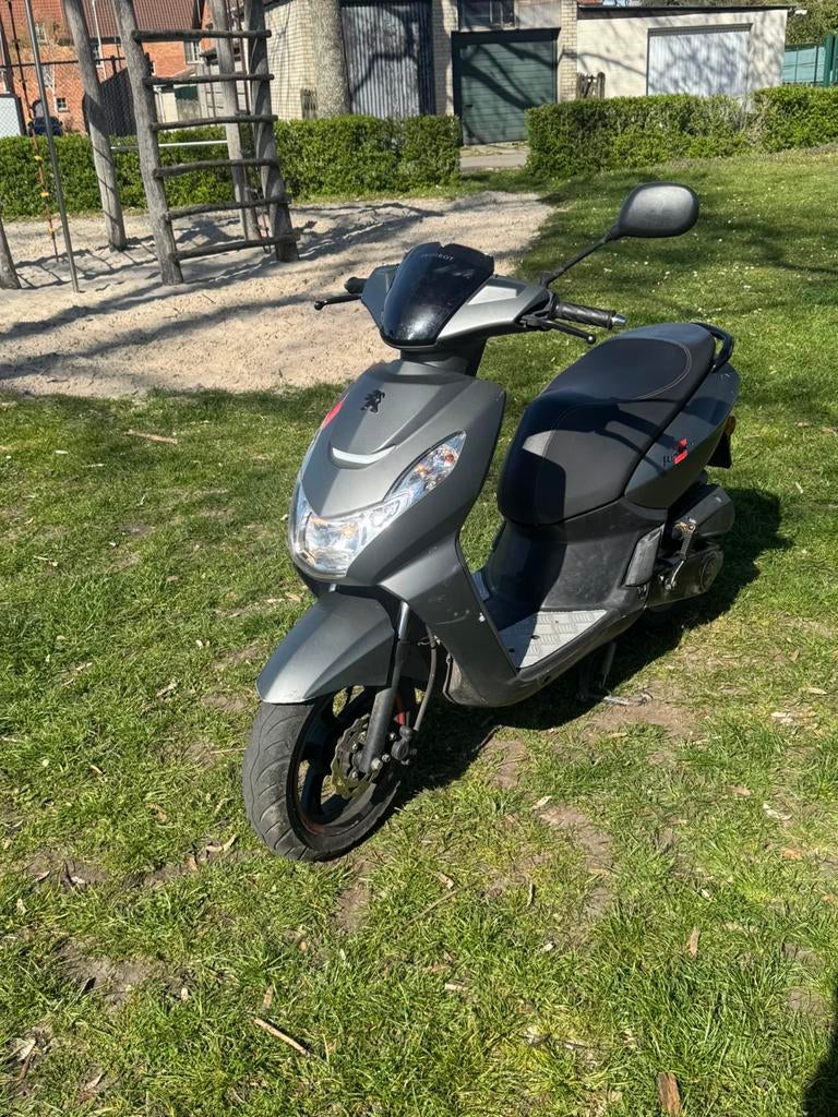 Peugeot kisbee, Ophalen, Zo goed als nieuw, Blok, Peugeot