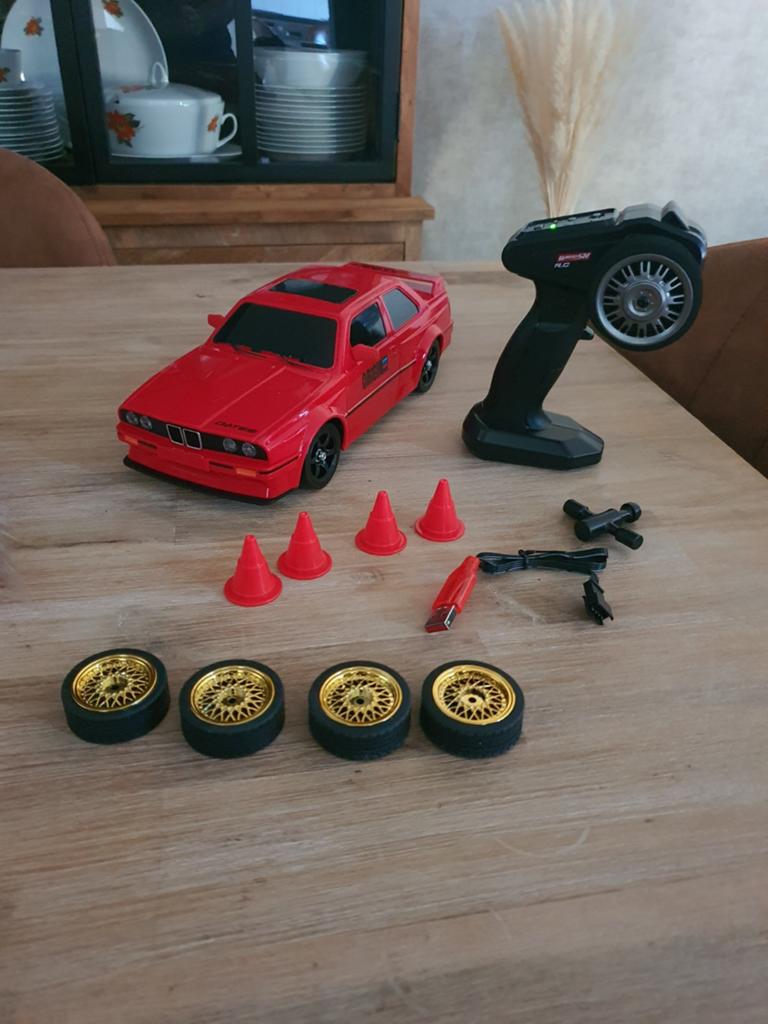 Bmw e30 RC drifter 1.18, Ophalen