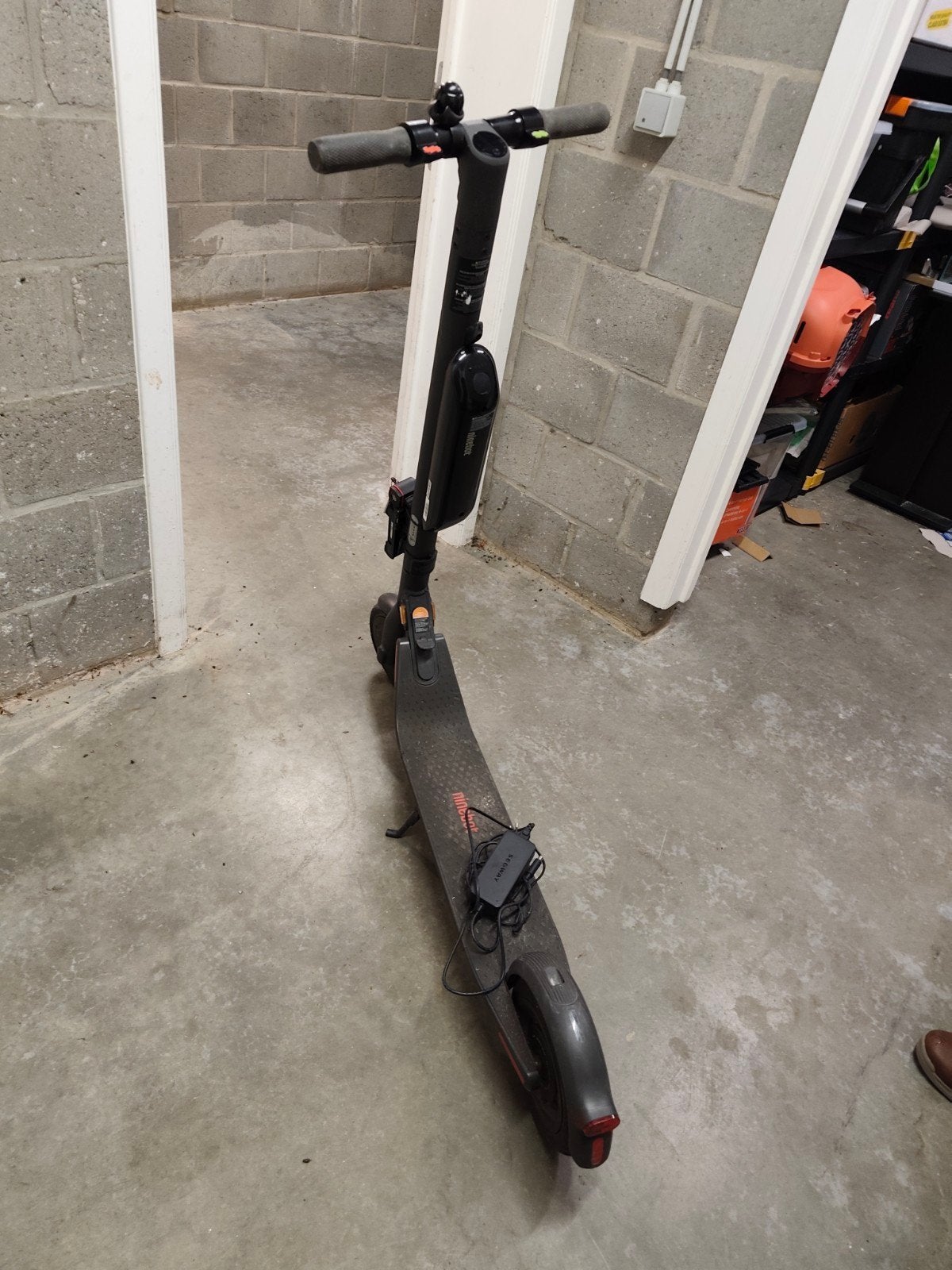 elektrische step, Fietsen en Brommers, Ophalen, Gebruikt, Elektrische step (E-scooter), Ninebot