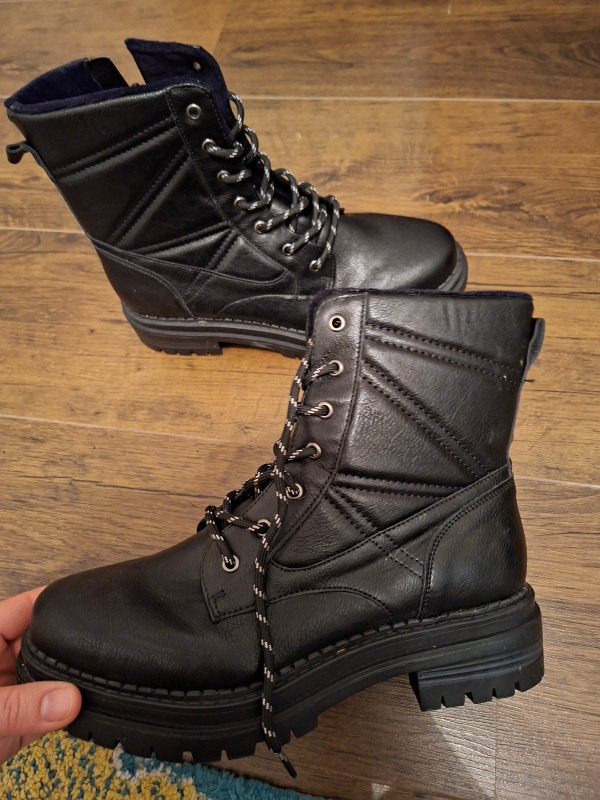 Nieuwe zwarte boots met warme voering – Maat 39, Ophalen