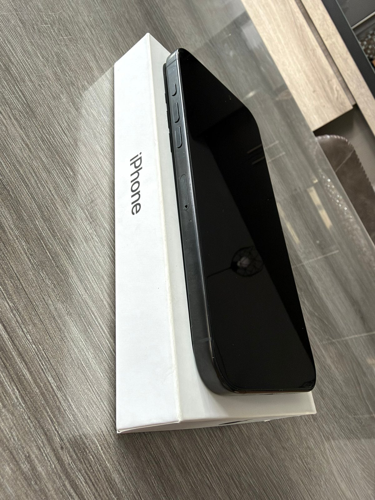 iPhone 16 Pro Max – 256 Go – Noir – Excellent état, Télécoms, Enlèvement ou Envoi, Comme neuf, Noir, IPhone 16