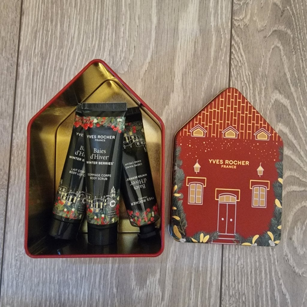 Yves Rocher Winter Kit, Bijoux, Sacs & Beauté, Enlèvement ou Envoi, Neuf