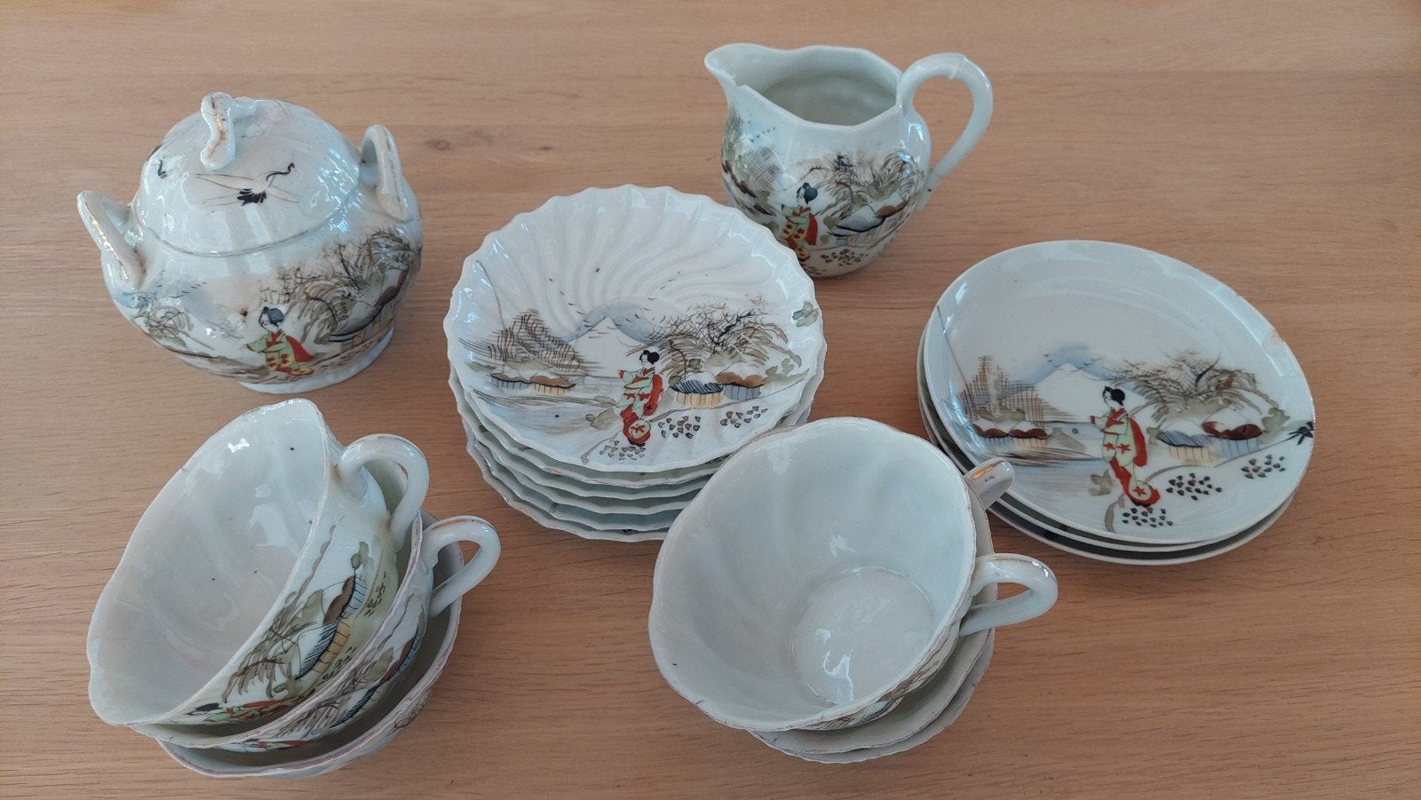 chinees koffieservies handbeschilderd, Ophalen