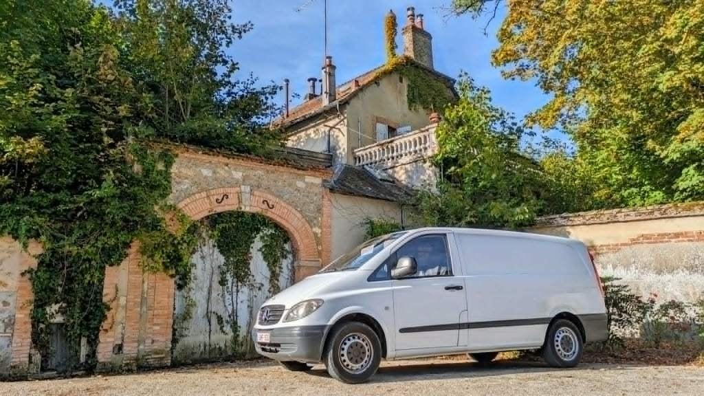 Mercedes Vito W639 (2006) – Zelfbouwcamper voor 2 personen, Auto's, Achterwielaandrijving, Wit, Mercedes-Benz, Particulier