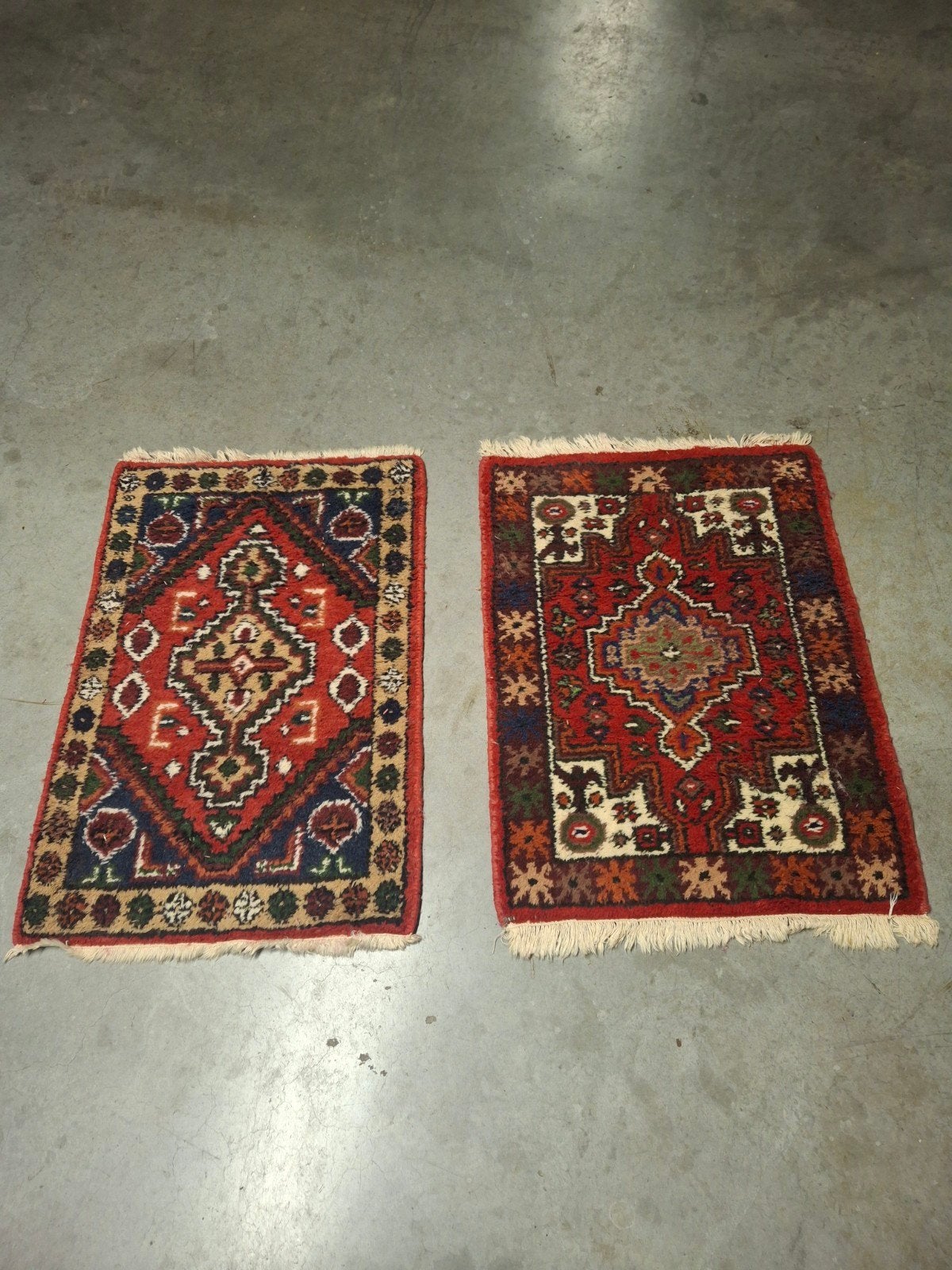 2 oosterse tapijten 90 x 60 cm., Ophalen