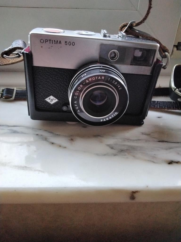 Appareil photo vintage Olympus et Optima, Olympus