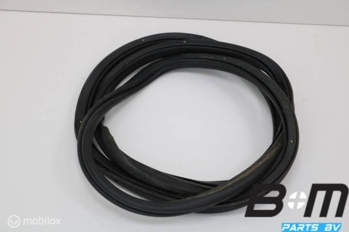 Achterkleprubber Audi A3 8P 8P3827705H, Gebruikt