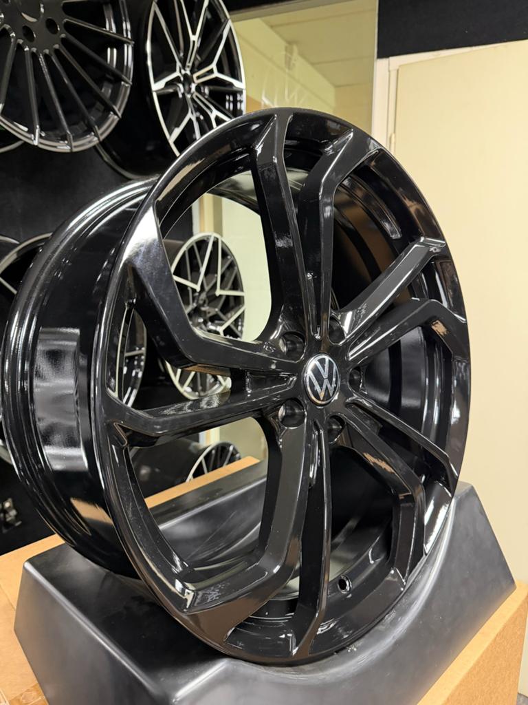 19 inch velgen voor Volkswagen REIFNITZ GTI TCR 5x112 Golf, Ophalen of Verzenden, Nieuw, Seat