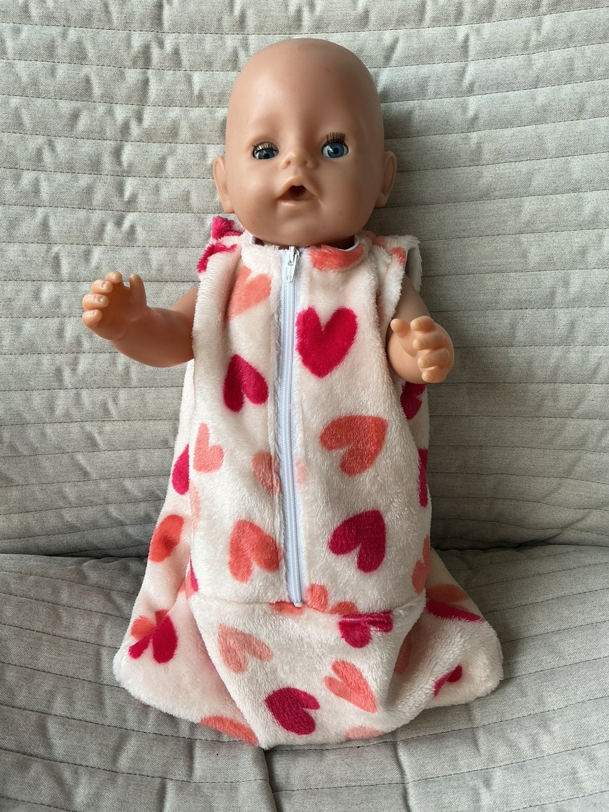 150. Babyborn: Nieuw slaapzakje in knuffelfleece, Kinderen en Baby's, Ophalen of Verzenden, Nieuw, Babypop