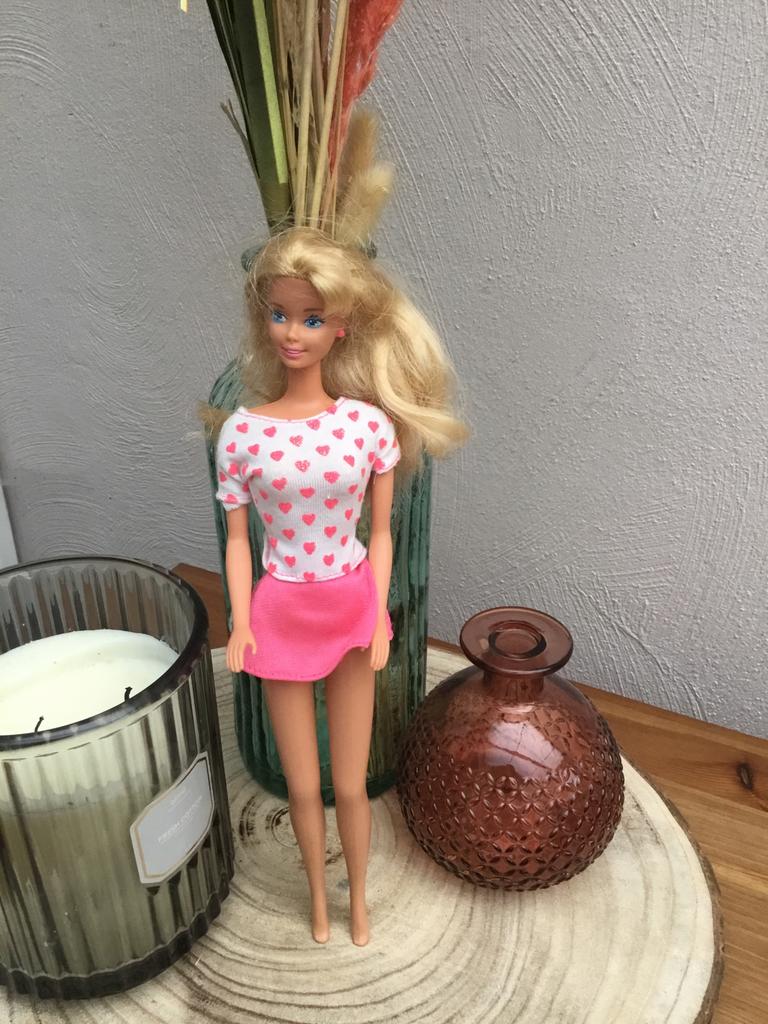 1993 pretty hair barbie, Verzamelen, Ophalen of Verzenden, Gebruikt, Pop