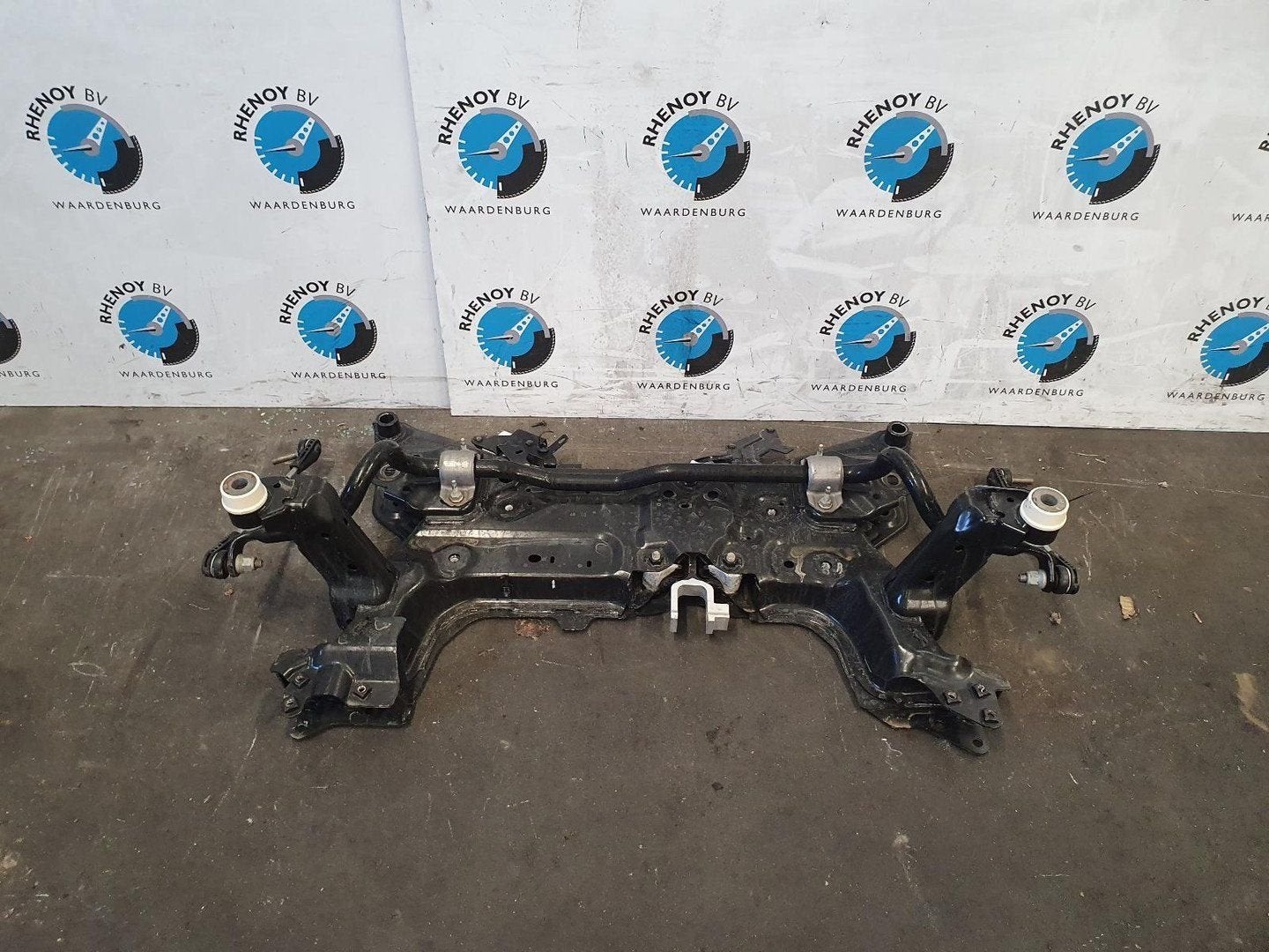 FORD KUGA VIGNALE 2.0 ECOBLUE B SUBFRAME VOOR 2021, Enlèvement ou Envoi, Utilisé, ARN reconnu