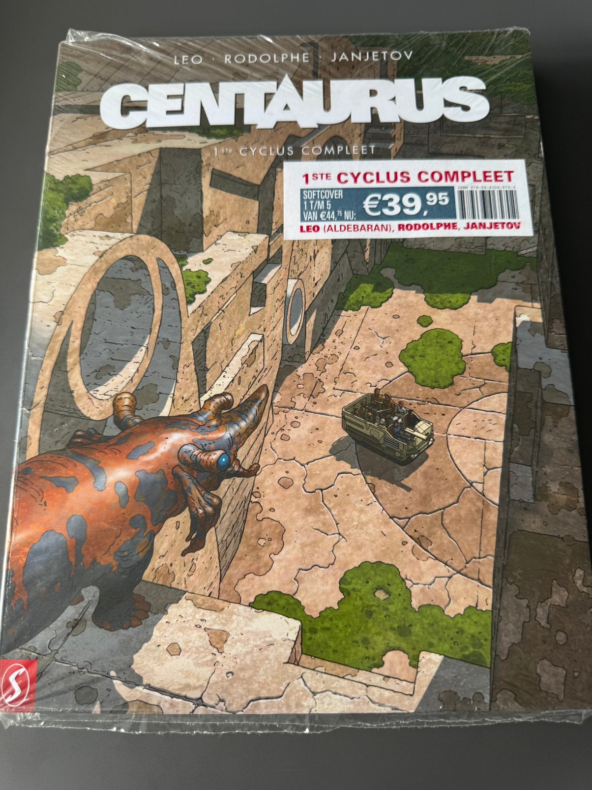 NIEUW ! Centaurus complete 1ste cyclus 1-5, Boeken, Complete serie of reeks, Ophalen of Verzenden, Zo goed als nieuw