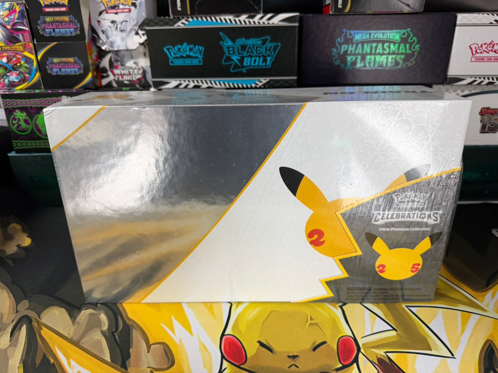 25 years Celebrations Pokemon sealed UPC, Ophalen, Zo goed als nieuw