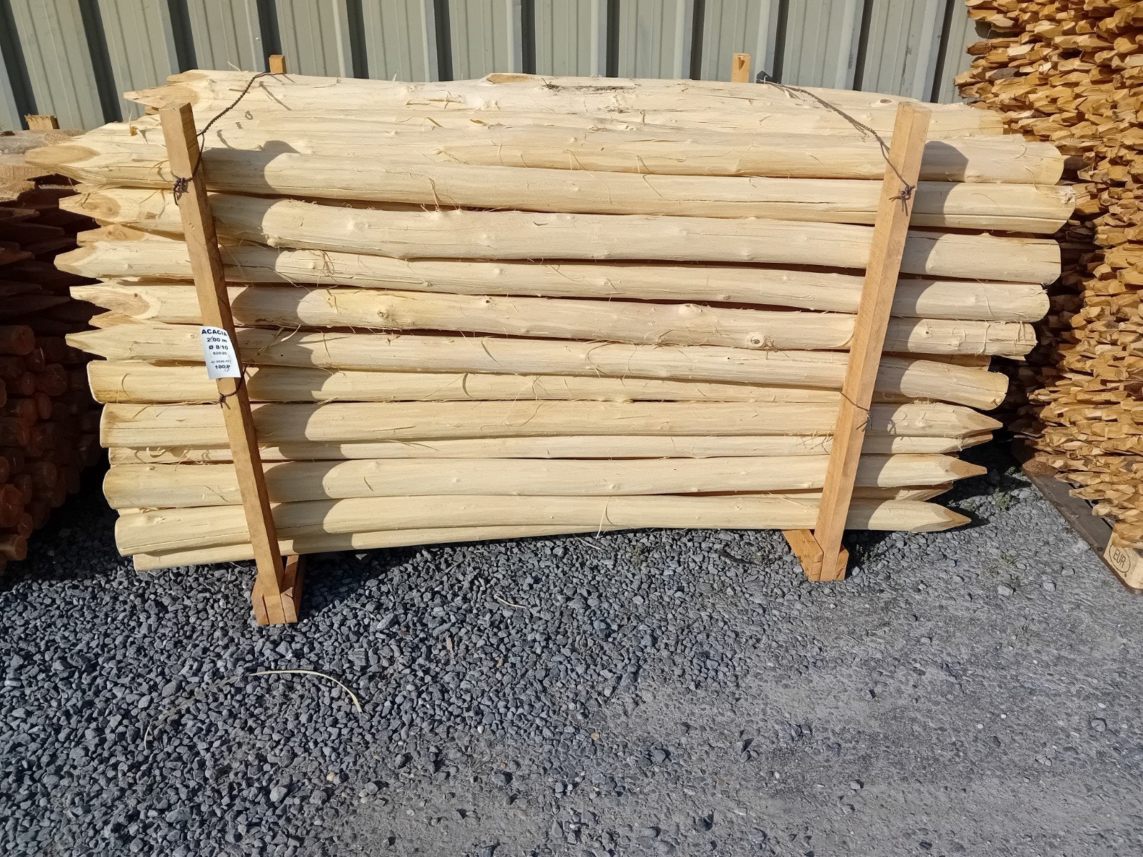 Piquets acacia  1m60 a 2m, Jardin & Terrasse, Palissades, Enlèvement