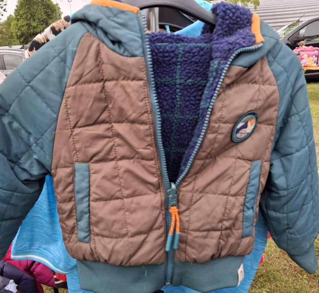 jassen en bodywarmer maat 98 en 104, Kinderen en Baby's, Ophalen, Jas