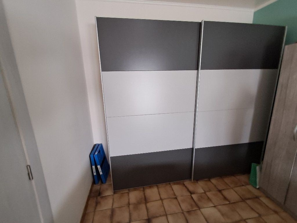 BELLE ARMOIRE, 200 cm ou plus, Comme neuf, Enlèvement, 200 cm ou plus