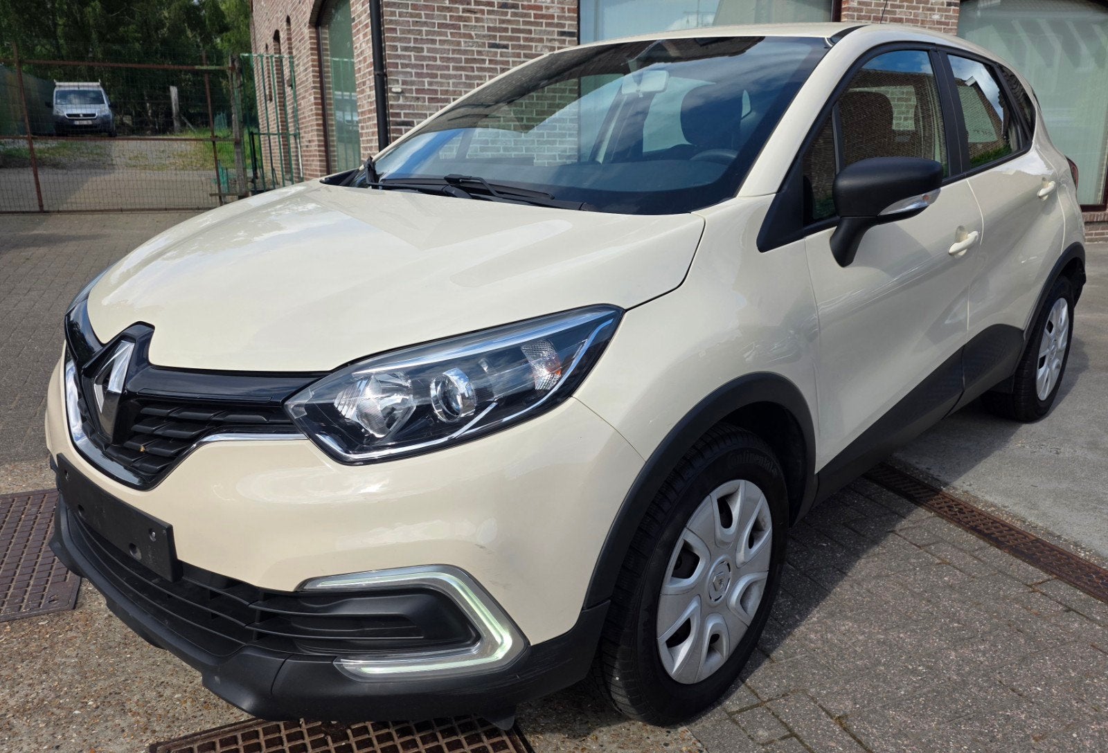 Renault Captur 0.9tce Euro 6b, Auto's, Voorwielaandrijving, Stof, Beige, Bedrijf
