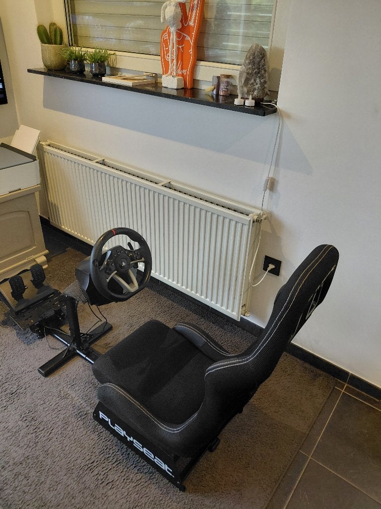 Playseat + racestuur & pedalen, Games en Spelcomputers, Spelcomputers | Sony Consoles | Accessoires, Ophalen, Zo goed als nieuw