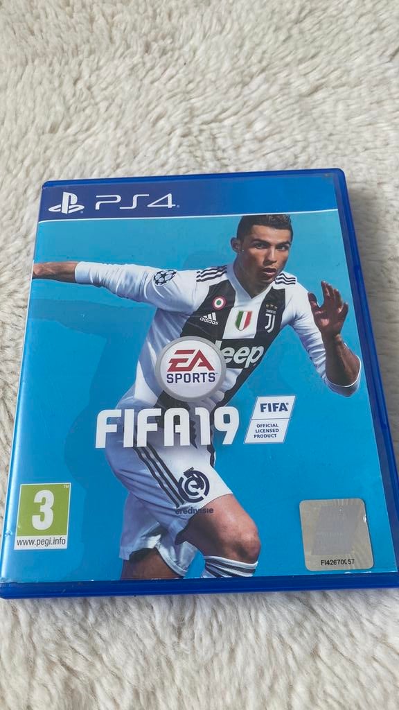 Fifa 19, Consoles de jeu & Jeux vidéo, Jeux | Sony PlayStation 4, Online, Comme neuf, Enlèvement, 3 joueurs ou plus