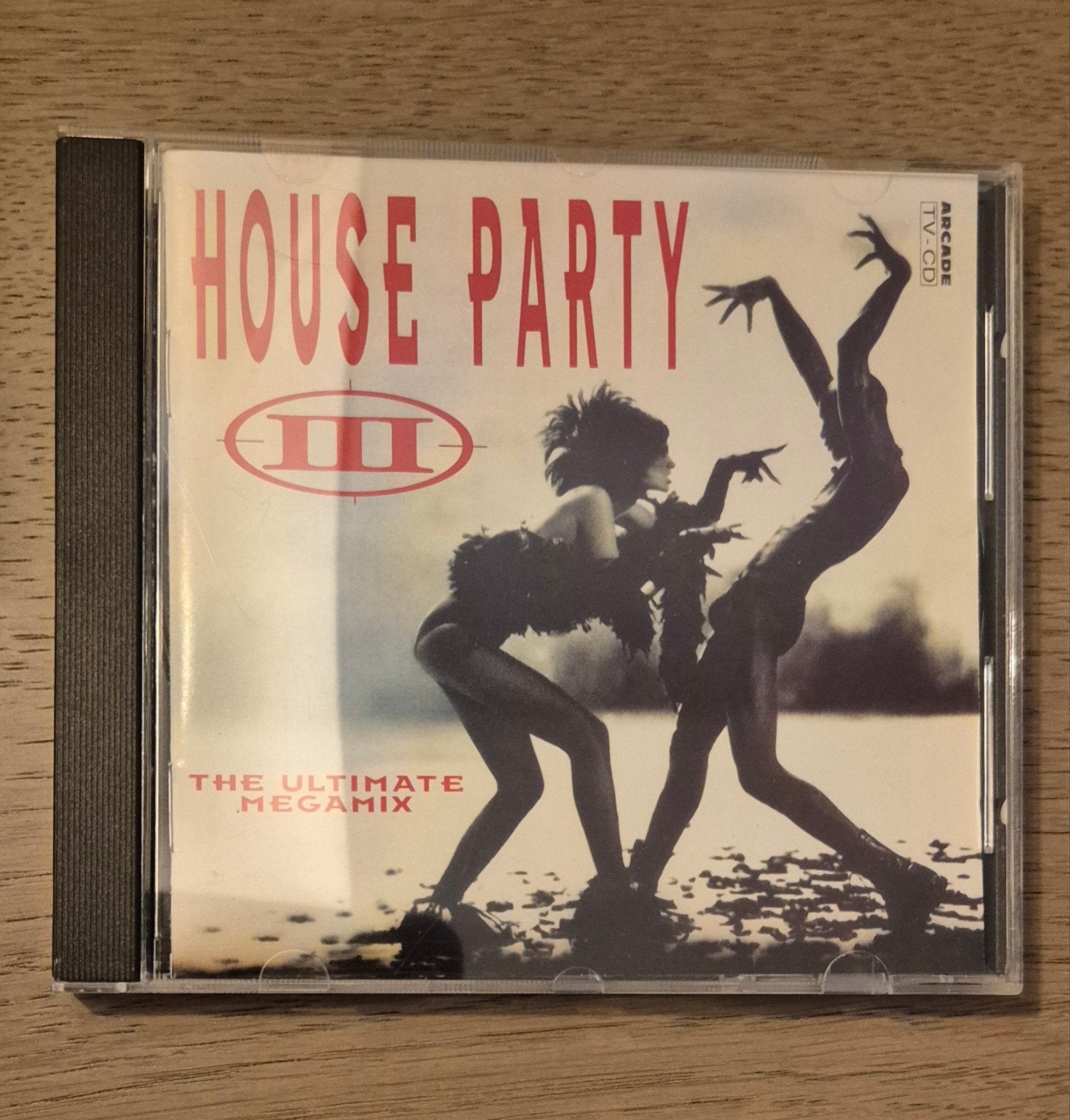 Turn up the Bass House Party 3, Enlèvement ou Envoi, House