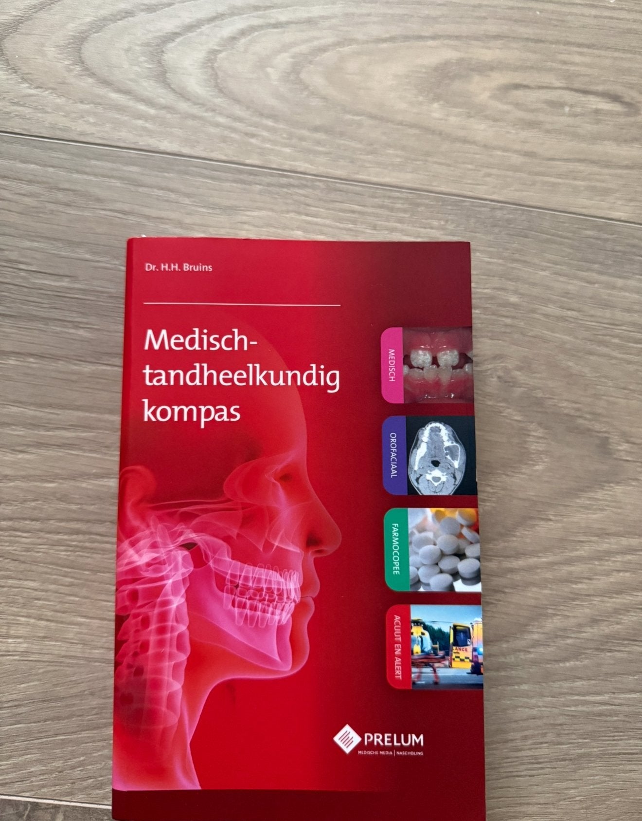 1e bachelor mondzorg - Medisch tandheelkundig kompas, Ophalen of Verzenden, Nieuw