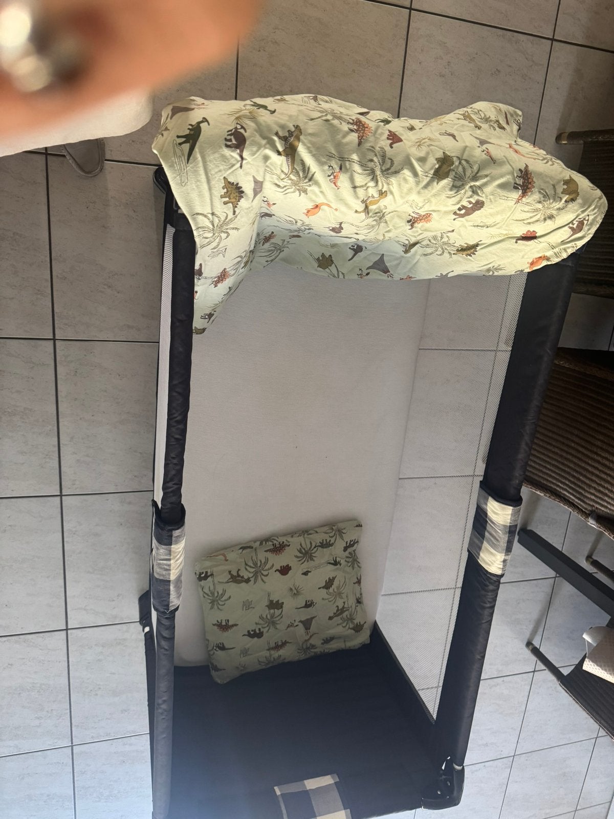 Reisbedje met matras en donsdekens, Ophalen, Zo goed als nieuw