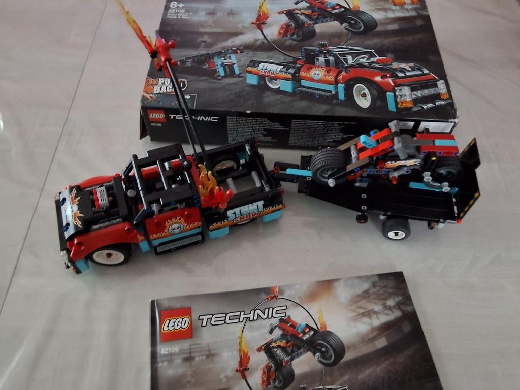 Lego Technic 42106 Stunt Show Truck & Bike, Ophalen of Verzenden, Lego
