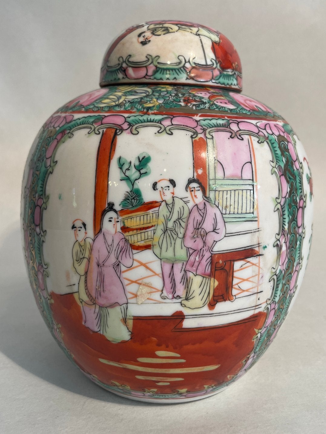 Pot vintage en porcelaine chinoise Médaillon Famille Rose, Antiquités & Art, Enlèvement