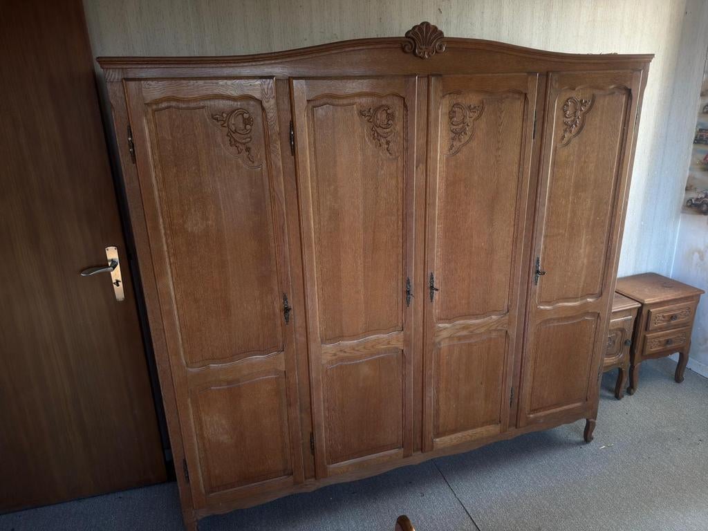 Slaapkamer stijl louis XV, Ophalen