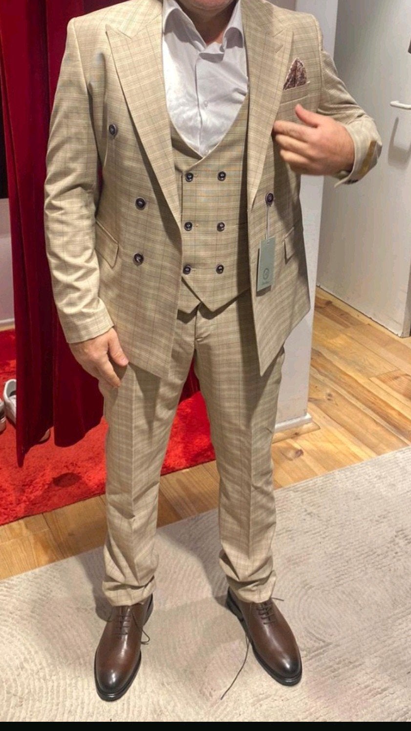 Costume Homme, Enlèvement ou Envoi