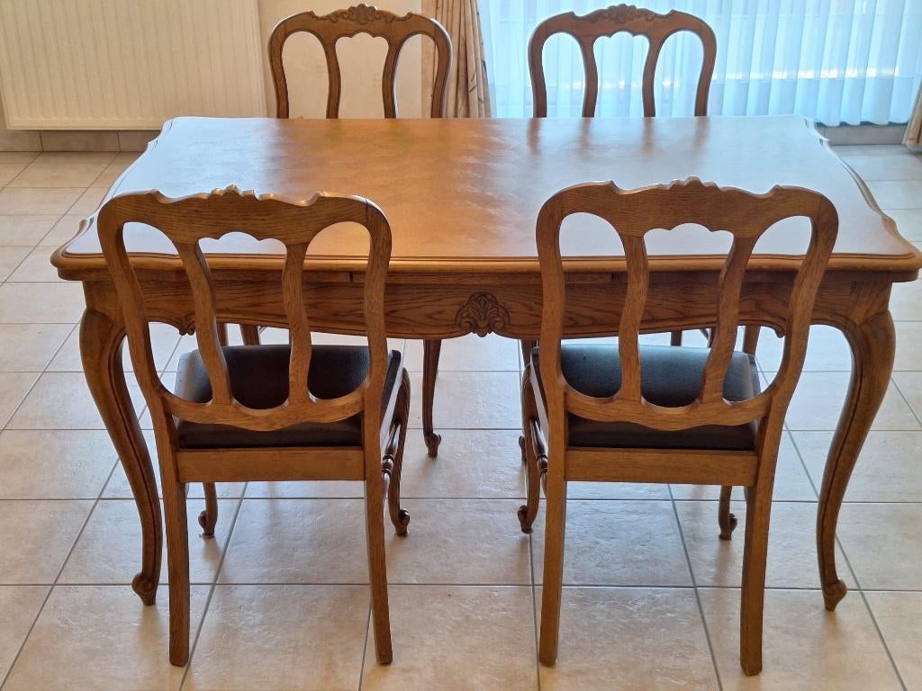 Table à manger et 4 chaises en chêne, Quatre personnes, Enlèvement, Utilisé, Chêne