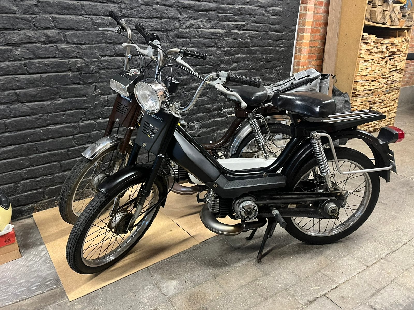 Camino b Vario honda 50cc zwart, Fietsen en Brommers, Ophalen, Zo goed als nieuw