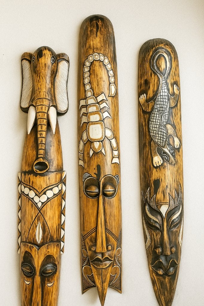 Drie grote maskers van tropisch hout, Overige onderwerpen, Houtsnijwerk, Ophalen of Verzenden, 1 meter - 2 meter