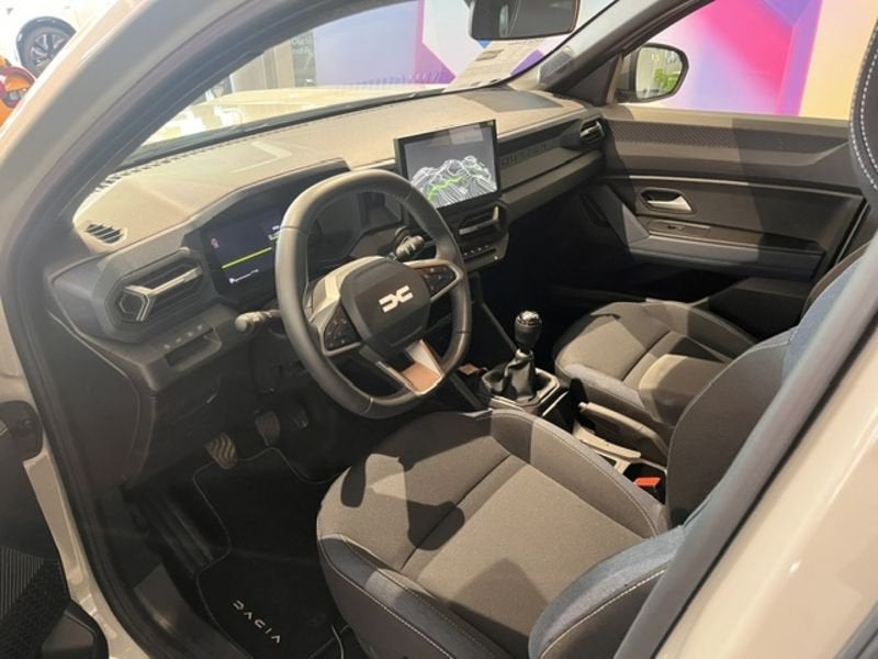 Dacia Duster TCe Expression*DEMO, https://public.car-pass.be/vhr/07ffd82e-17c9-49ac-b460-e48884cac9c4, Achat, Euro 6, Duster