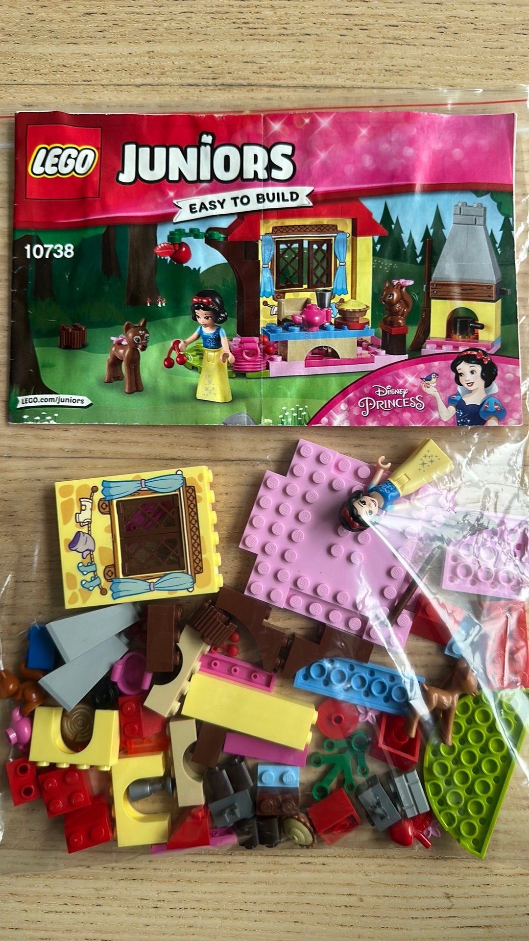 Lego Junios 10738, compleet, Sneeuwwitje, Compleet, Lego, Ophalen of Verzenden, Zo goed als nieuw