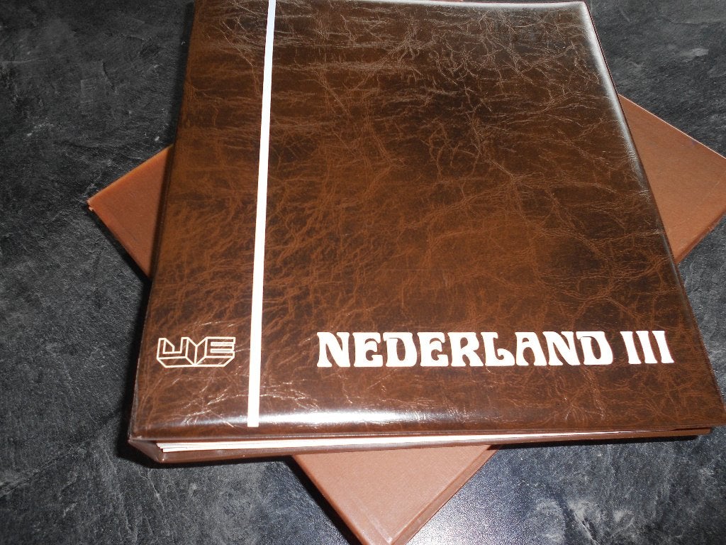 postzegelalbum, Postzegels en Munten, Verzenden, Verzamelalbum