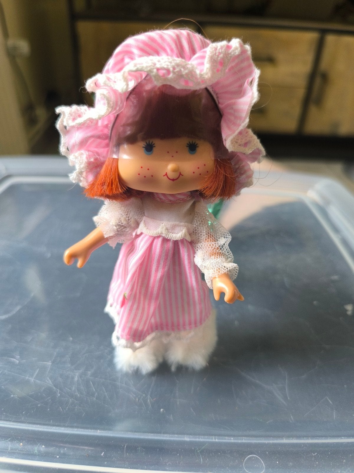 Charlotte aux fraises dormeuse