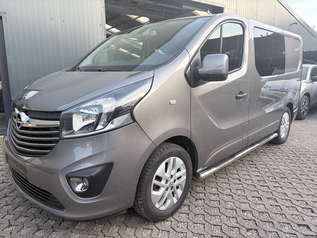 Opel Vivaro Dubbele cabine - Showroomstaat, Auto's, Opel, Voorwielaandrijving, Stof, 4 cilinders, 1600 cc