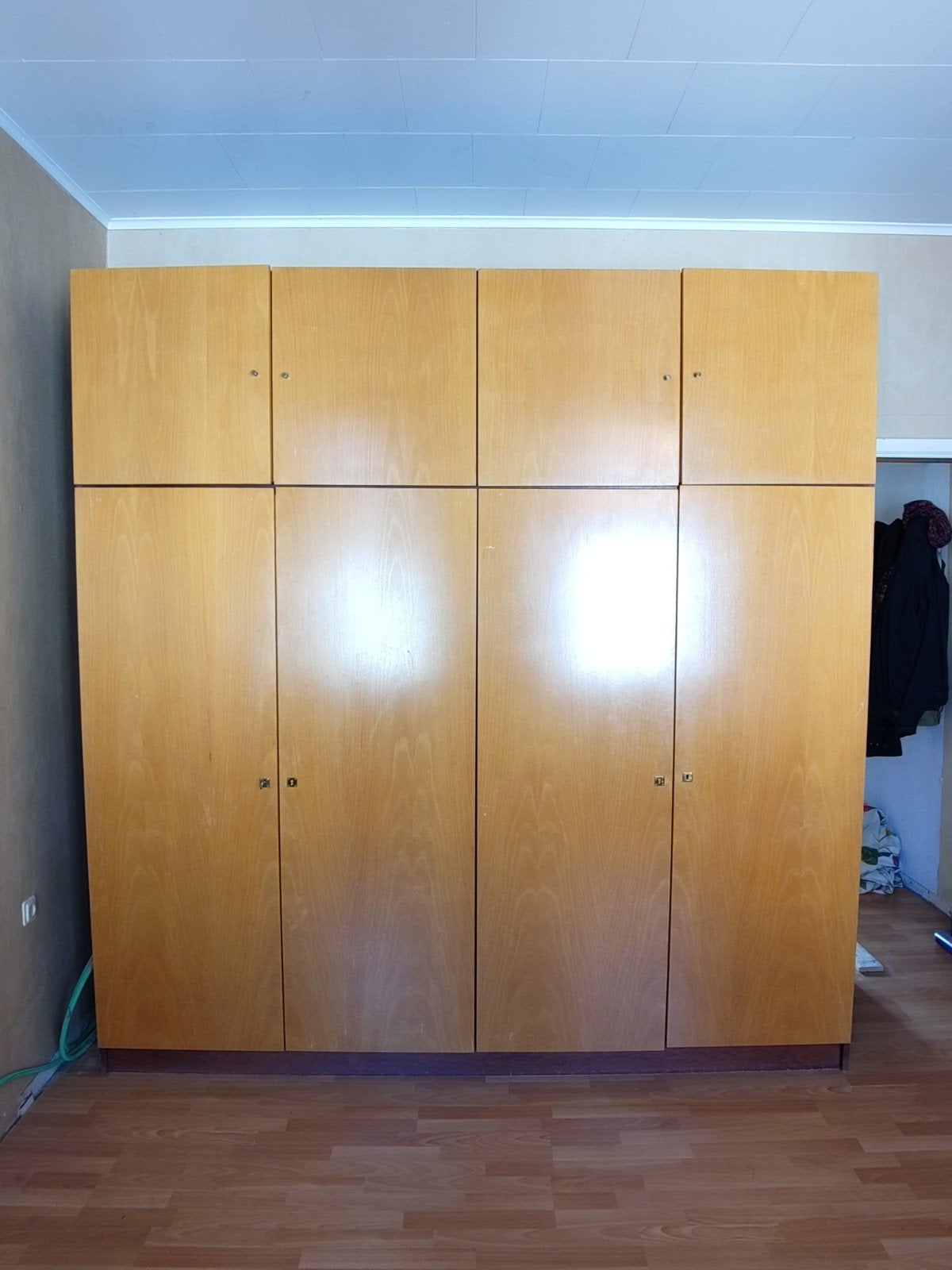 Grande armoire dressing vintage, 200 cm ou plus, Enlèvement, Autres essences de bois, 50 à 75 cm