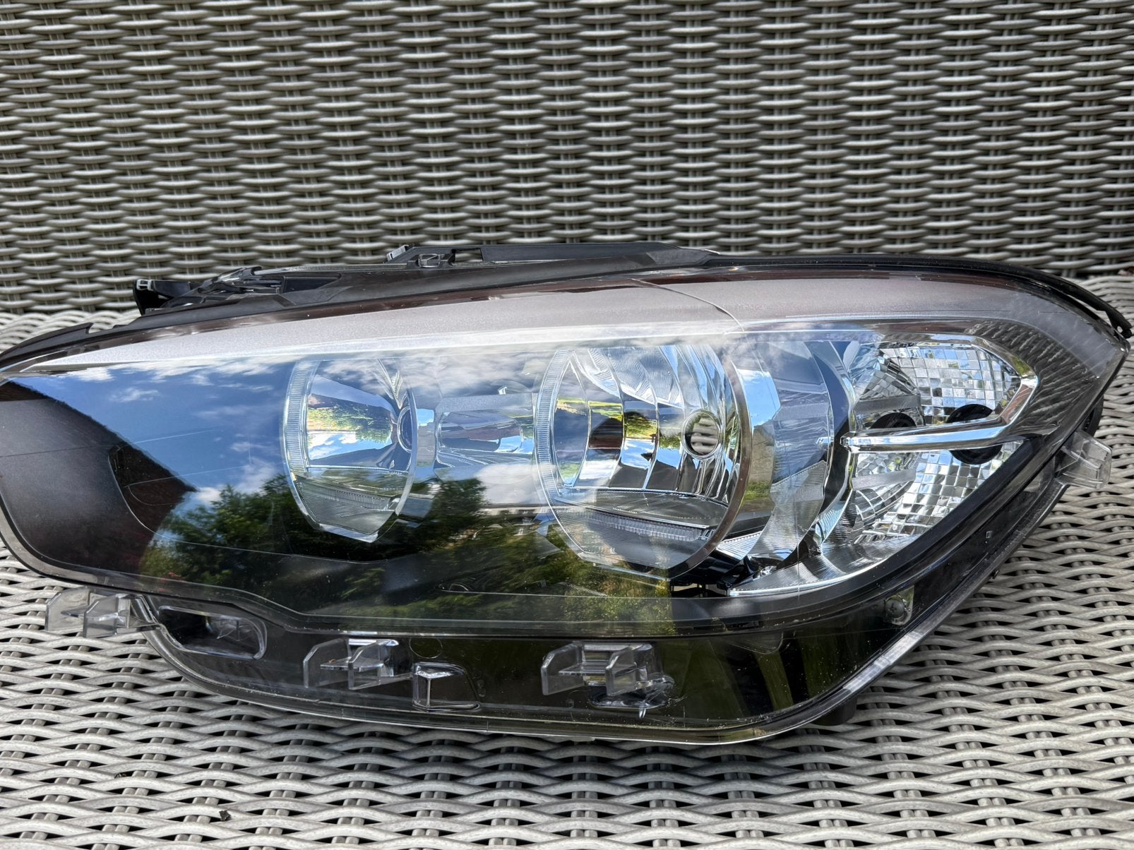 BMW 1 Serie F20/F21 Facelift linker koplamp (2015–2019), Bedrijf, Te koop