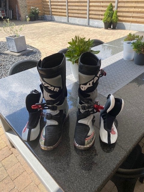 motorcross laarsen, Motoren, Kleding | Motorkleding, Ophalen