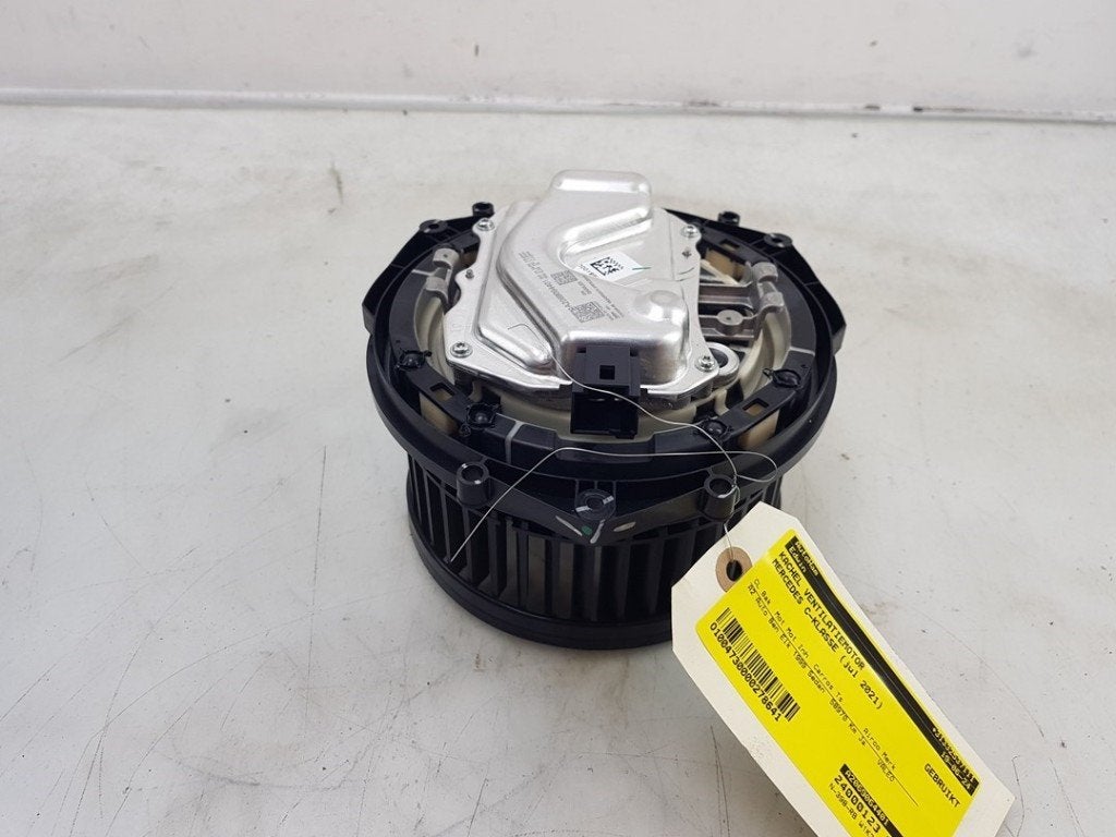 VENTILATEUR RADIATEUR MOTEUR C (W206) (|A2069064401|), Valeo, Mercedes-Benz, Utilisé, 100, rue de Courcelles
75017  Paris, FR