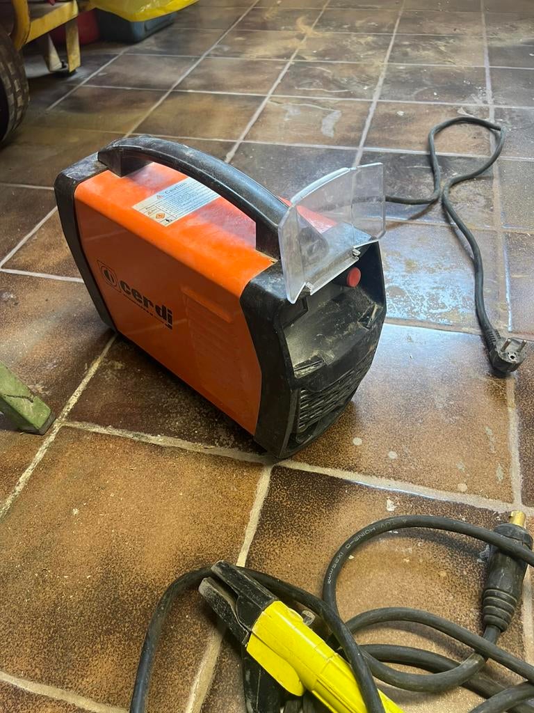 Cerdi lasapparaat, Enlèvement, Comme neuf, 150 à 250 ampères, Électrodes
